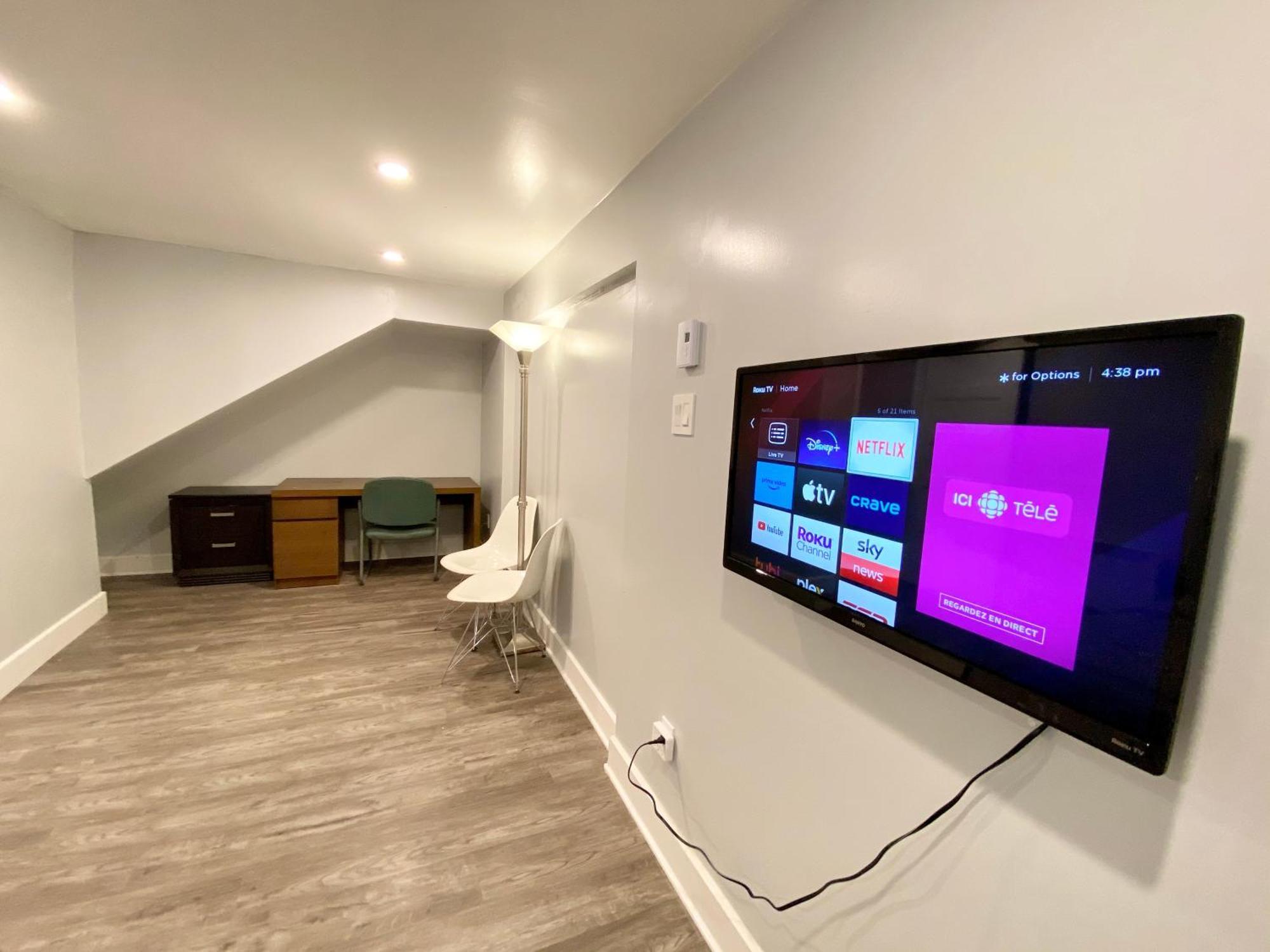 Montreal Homes - Affordable Rooms, Smart Tv, Shared Kitchen Esterno foto